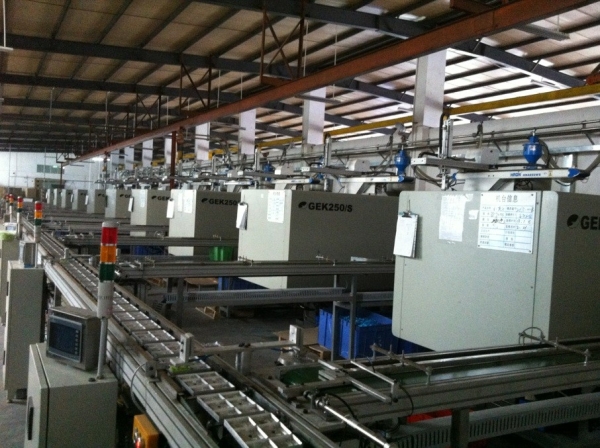 浩能機(jī)械手使用案例